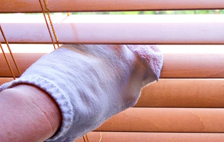 Моем деревянные жалюзи